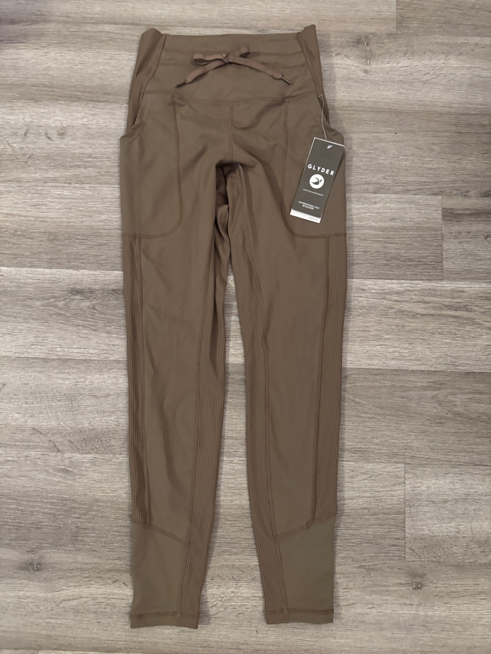 Glyder Women’s Mocha Ribbed Street Leggings
